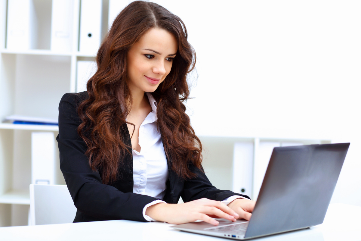 Women working on laptop